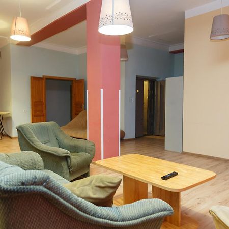 5 Euro Hostel Vilnius Ngoại thất bức ảnh